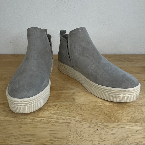 Dolce Vita Tate Gray Suede Platform Slip On Chunky Sneakers Size 8.5 - Picture 2 of 16